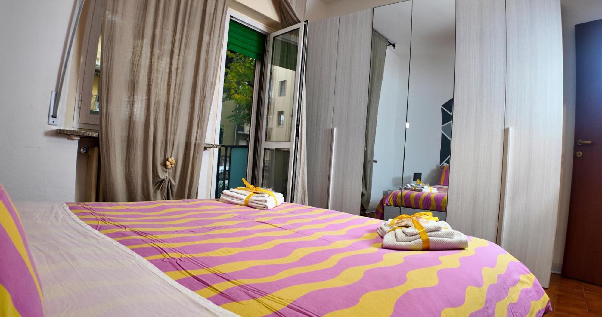 Stabia House Daire Parma Dış mekan fotoğraf